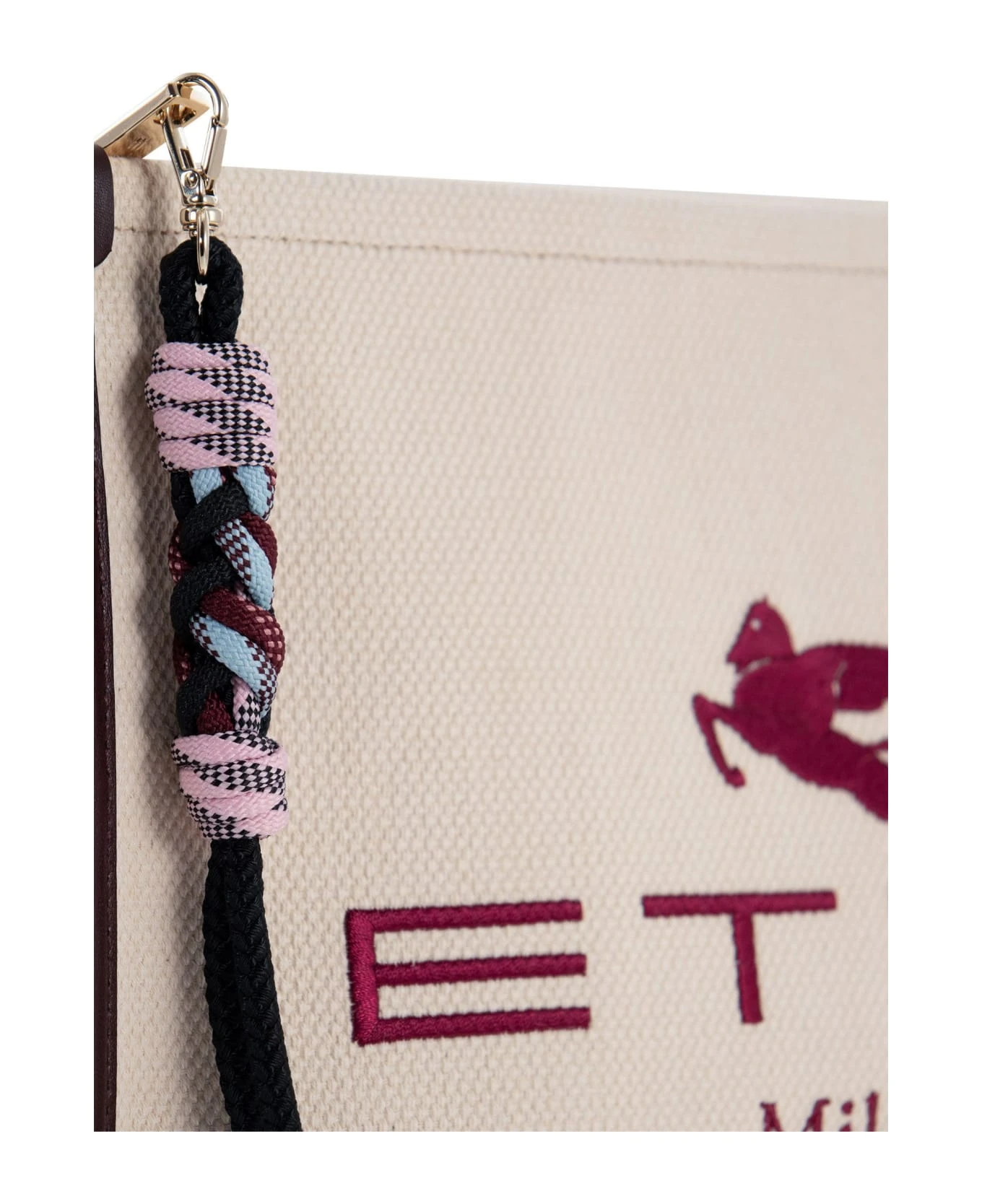 Globetrotter Pochette Bag With Logo - Image 5